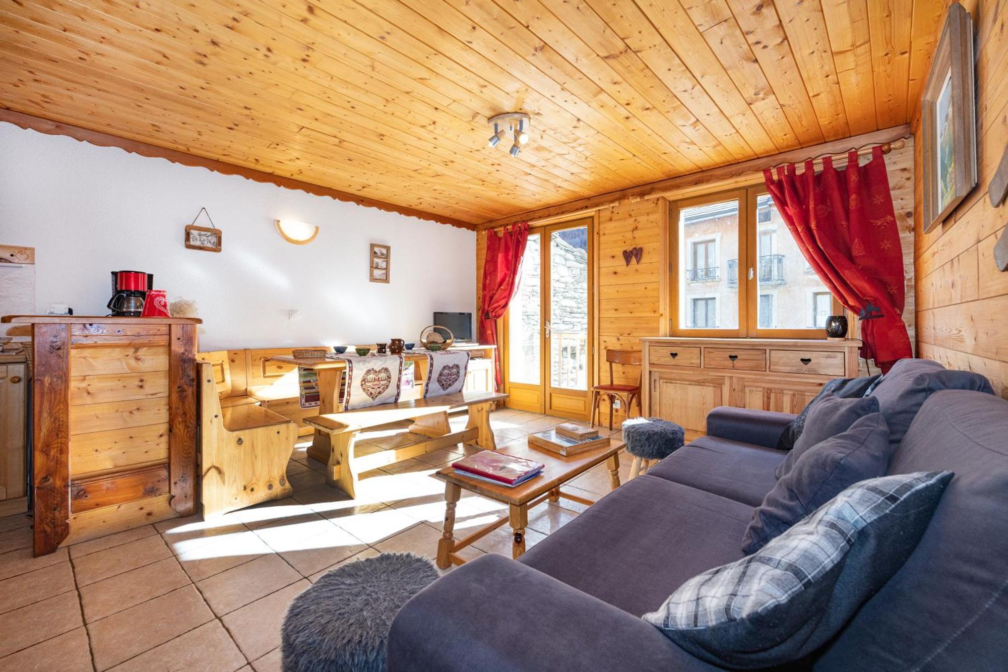 Chalet L'Etagne 贝桑 外观 照片