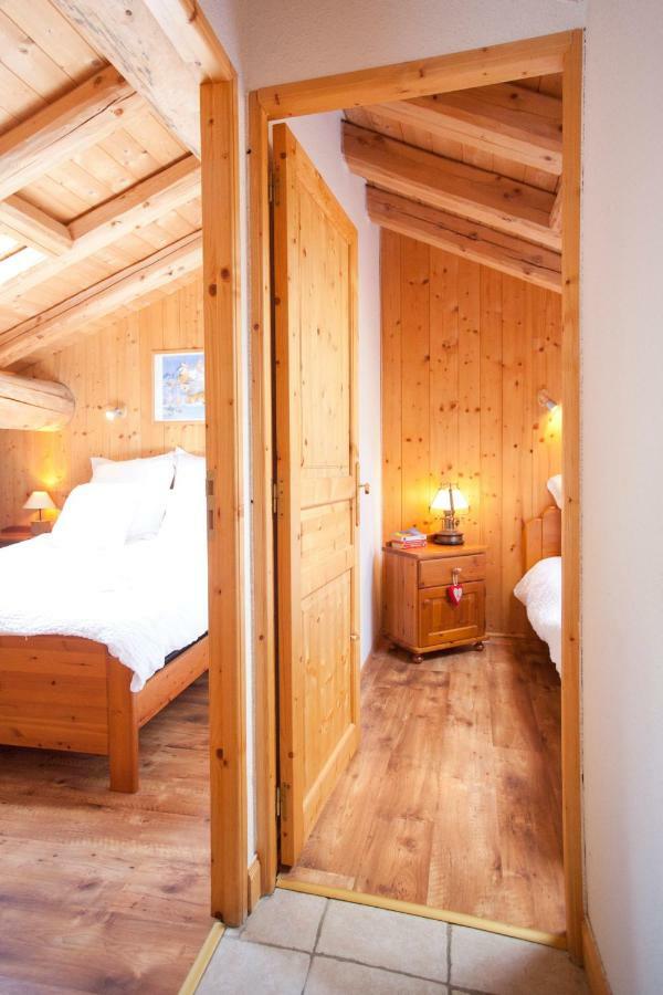 Chalet L'Etagne 贝桑 外观 照片