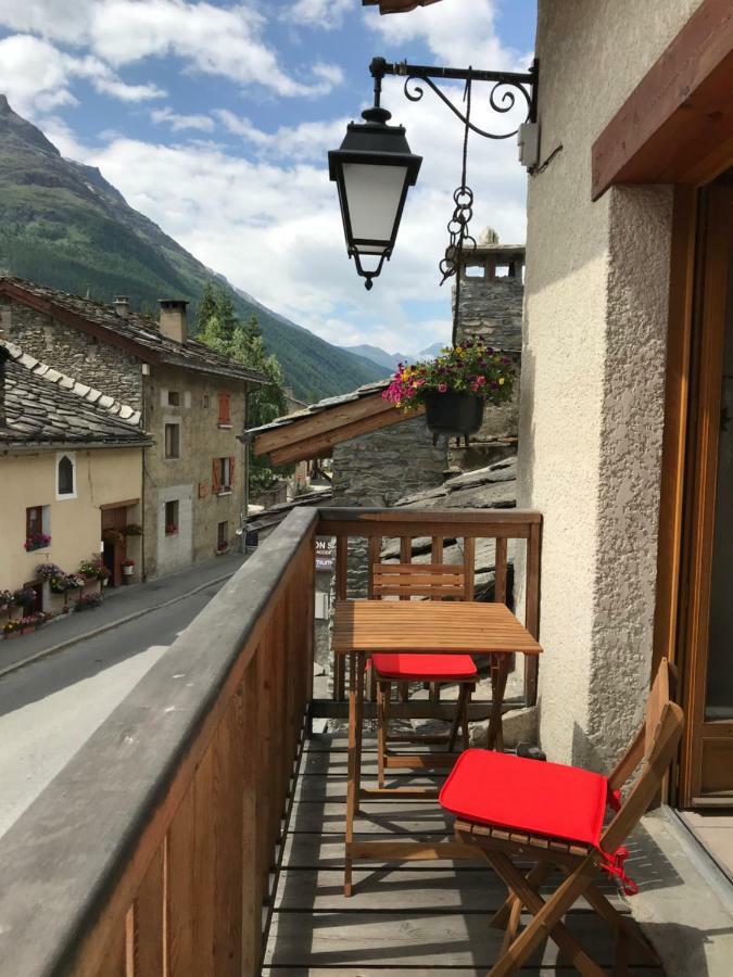 Chalet L'Etagne 贝桑 外观 照片